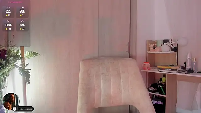 Melina Ferrer1 online show from March 17, 1:26 pm