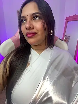 krishaa  online show from May 2, 4:10 pm