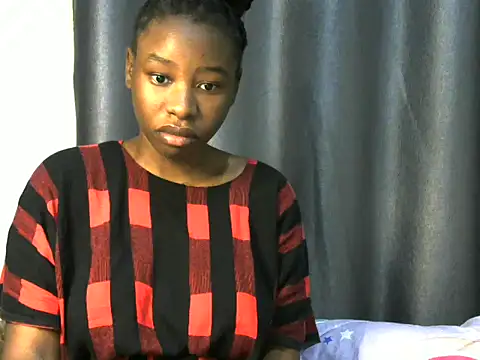 Novah  online show from June 17, 1:18 am