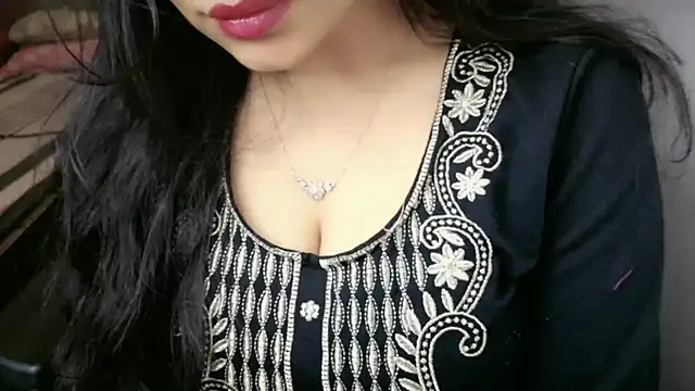 Spice-Summi online show from January 15, 5:30 pm