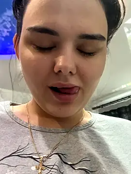 Snapshot of NikaMur chatting on September 17, 3:48 am NikaMur online show from September 17, 3:48 am