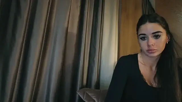 your bunnygirl online show from October 12, 8:39 am