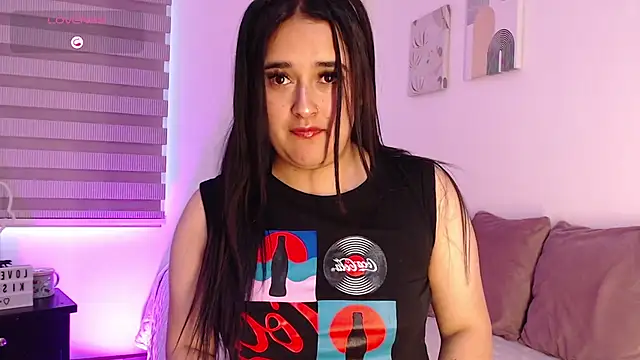 Megan FE online show from November 7, 1:49 pm