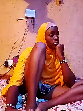 cute naimah online show from November 19, 8:09 pm