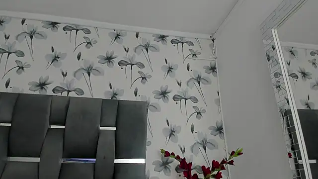 Ehotloveaxxx online show from October 28, 11:09 pm