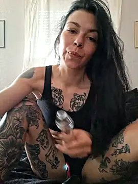SophiaBlackfoxx online show from June 12, 8:11 am