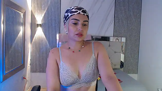 ashley  tylor online show from July 12, 7:58 pm