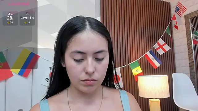 Julietasantos   online show from June 11, 6:38 pm