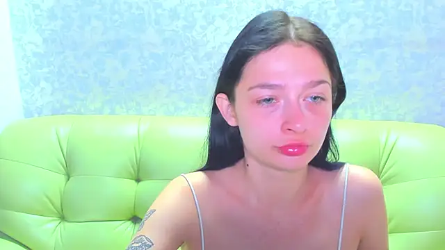 Vanessa Florence online show from July 22, 1:06 am