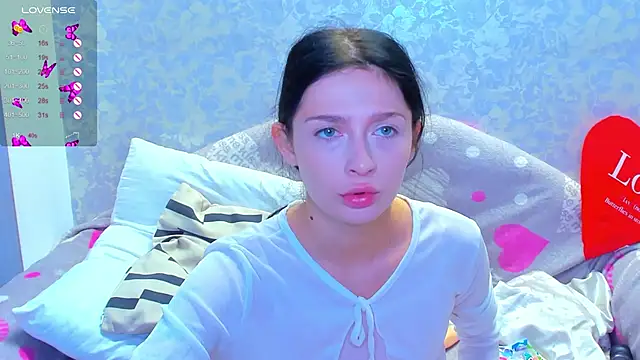 Vanessa Florence online show from September 18, 1:04 am