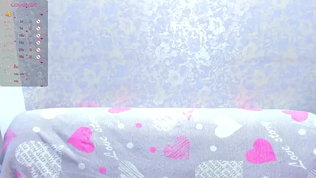 Vanessa Florence online show from July 11, 1:27 am