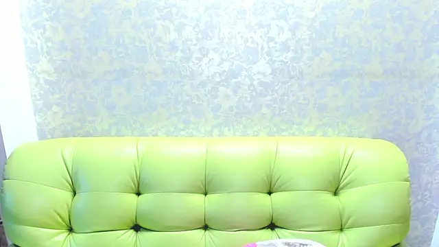 Vanessa Florence online show from June 25, 1:16 am