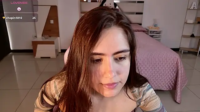Snapshot of AllisonPalmer chatting on October 8, 2:10 pm AllisonPalmer online show from October 8, 2:10 pm