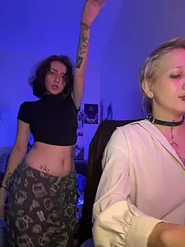 Dooubletroublee online show from July 29, 11:16 pm