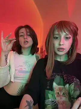 Dooubletroublee online show from May 31, 3:34 am