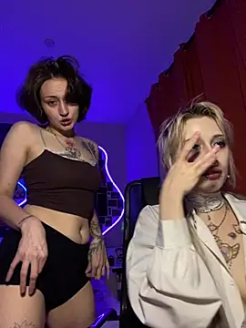 Dooubletroublee online show from March 9, 2:48 am