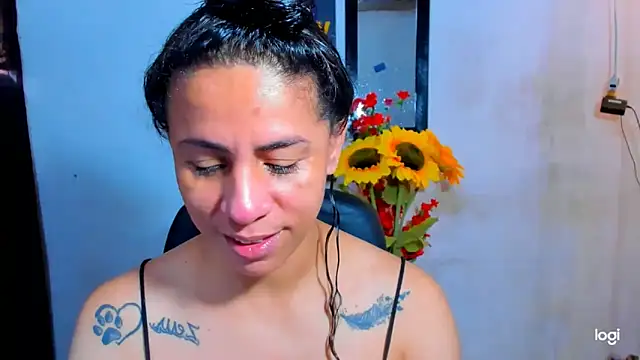 juanblakbigcock online show from April 29, 3:58 pm