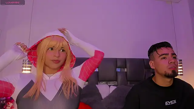 PittAndLunaa online show from February 3, 12:32 pm