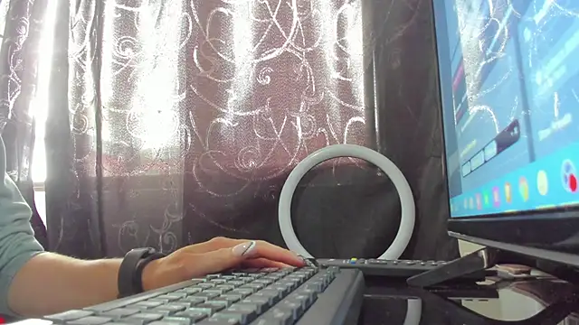 samantha  wilson online show from October 29, 2:53 pm