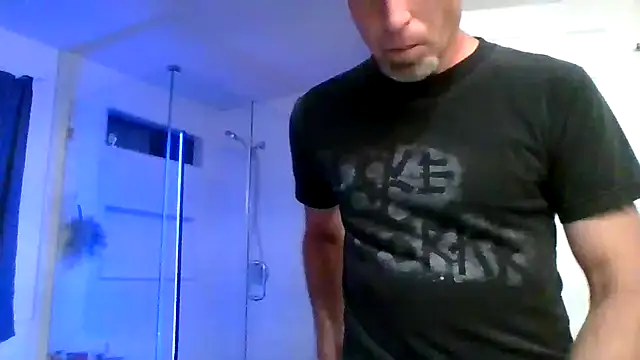 El Gizmo online show from May 10, 4:36 am