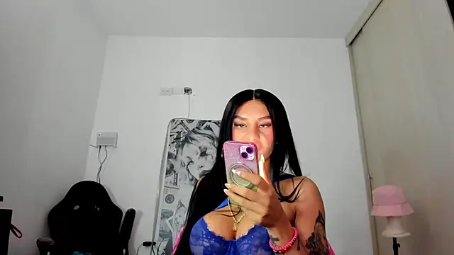 Snapshot of _juliana_star_ chatting on October 10, 3:39 pm juliana star online show from October 10, 3:39 pm