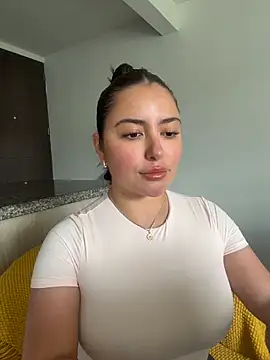 sukhakunis1 online show from July 24, 2:15 pm