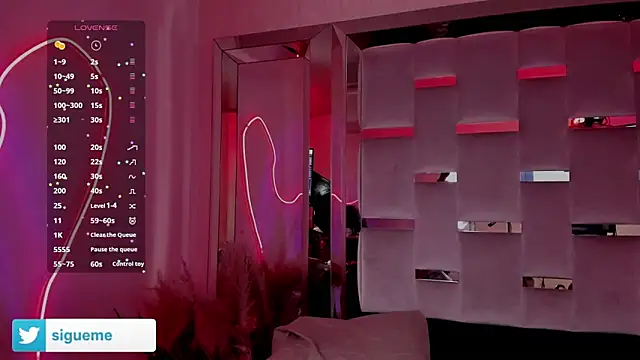 Sara Foxx1 online show from May 1, 10:13 pm