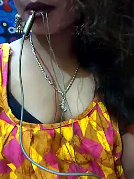 jasss-11 online show from May 17, 7:13 pm