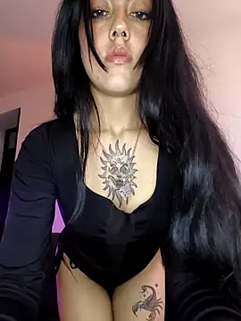 Mazikeen-- online show from May 3, 1:14 pm