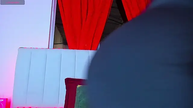 caro lyne  online show from January 16, 2:07 am