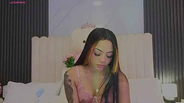 Madiee Rhea online show from July 29, 8:53 pm
