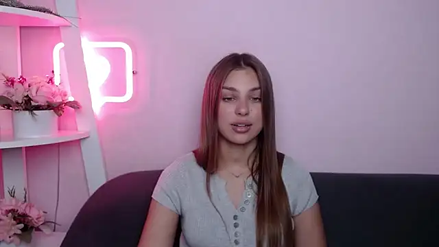 MilanaAngelAs online show from June 27, 5:30 am
