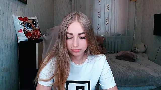 Snapshot of _KittyBoo chatting on September 23, 11:30 am KittyBoo online show from September 23, 11:30 am