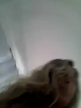 annamell online show from February 7, 7:18 pm