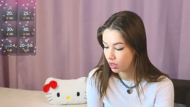 ellie kramer online show from October 31, 6:45 pm