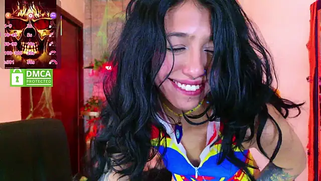 Snapshot of REDHOTTER_ chatting on October 2, 8:25 pm REDHOTTER online show from October 2, 8:25 pm