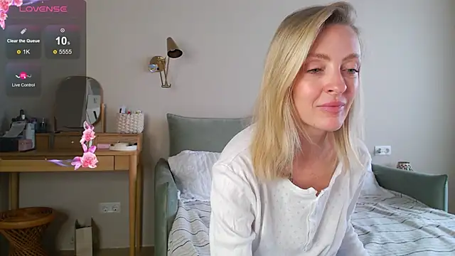 sexuallycorrecte online show from June 4, 8:19 am