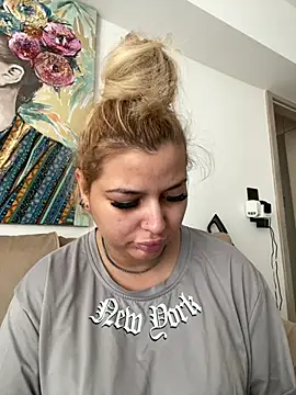 AllysonK online show from July 21, 10:49 am