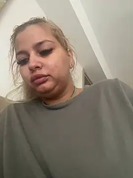 AllysonK online show from July 11, 12:49 pm