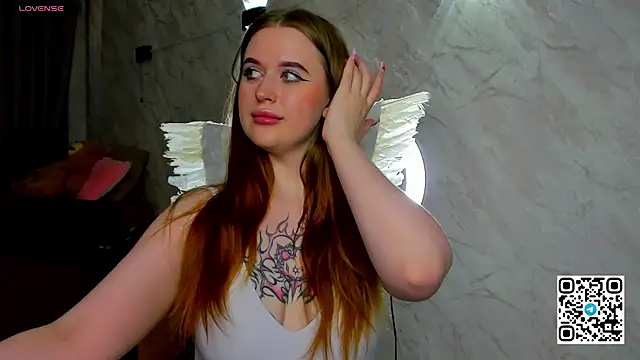 Betany Foks online show from April 28, 1:14 am