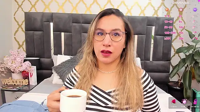 RubbyTaylor online show from June 19, 2:42 pm