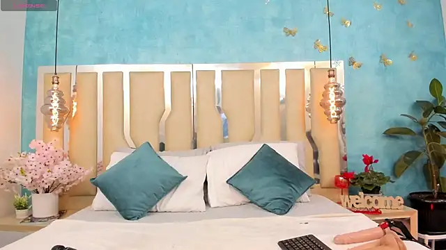 RubbyTaylor online show from March 17, 2:43 pm