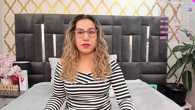RubbyTaylor online show from July 8, 3:03 pm