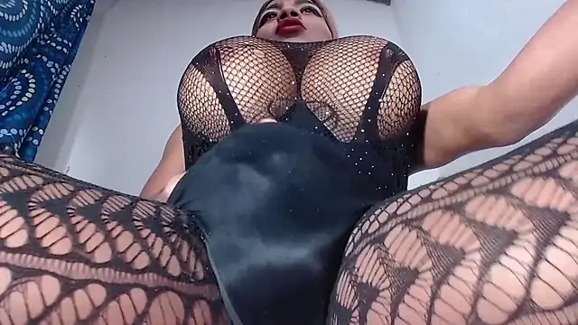 Snapshot of andreablackcock chatting on October 11, 3:44 am andreablackcock online show from October 11, 3:44 am