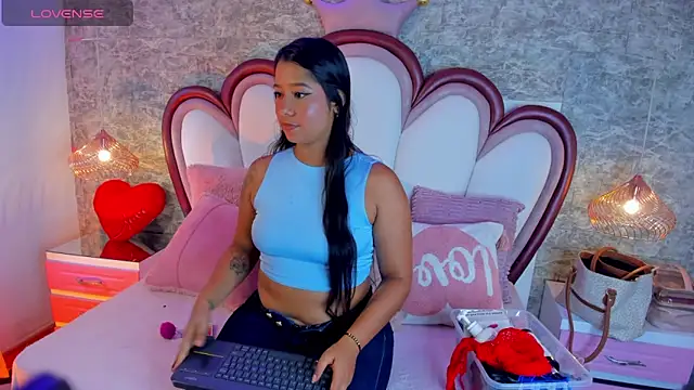 EmmaCrush online show from February 28, 10:09 pm