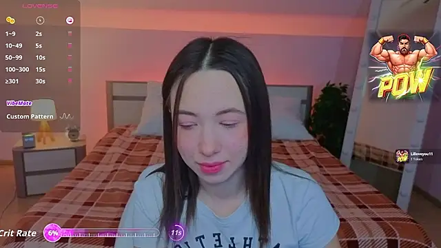 Hayle Hill online show from February 3, 2:53 am