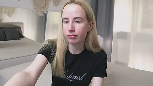 Cassie Kelman online show from July 24, 9:22 pm