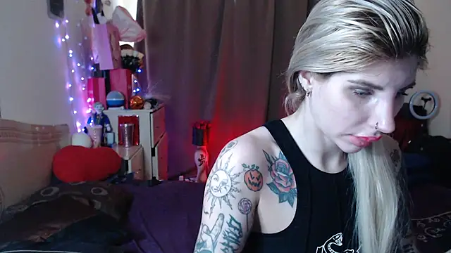 BLACKPeonyy online show from October 12, 8:17 am