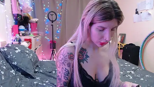 BLACKPeonyy online show from November 28, 7:50 pm