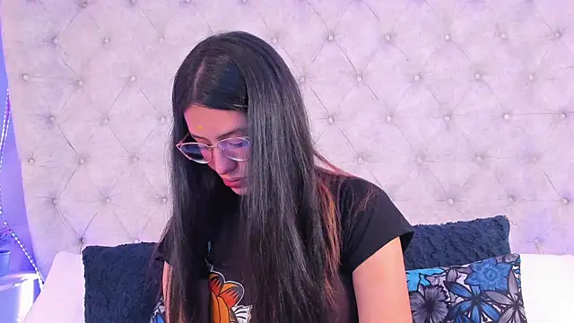 dafne bss online show from July 18, 8:06 am